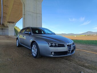 Alfa Romeo 159 1,9JTDm 110 kw, Sportwagon - 2