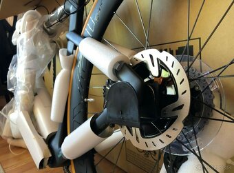Specialized S-Works Venge Disc Dura-Ace Di2 - 2
