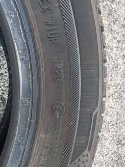Celoročné gumy 175/65 R14 - 2