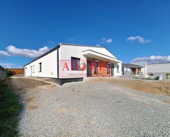 REZERVE-veľký bungalov 146m2 Košice-Šaca, všetky siete - 2