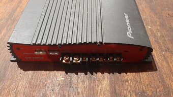 Zosilovač pioneer 760w - 2