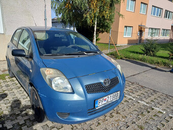 Toyota Yaris - 2