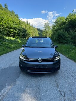 Volkswagen Touran 2.0 TDI 140kW DSG, 7 miest, Top výbava - 2