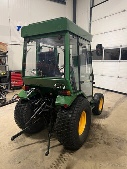 Kvalitný traktor za super cenu - John Deere 955 - 2