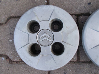 Stredové puklice Citroen Nemo Peugeot Bipper 2ks - 2