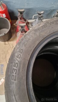 Sebring 235/55/R17 - 2