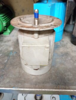 Predam elektromotor na 380- 400V. - 2