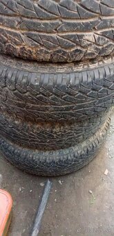 Zdravim predám kolesá  r.16 na Opel Frontera - 2