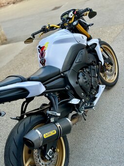 Yamaha FZ 8 - 2