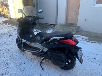 Yamaha x max 125 - 2
