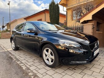 VOLVO V40 109323km - 2