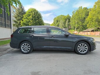 VOLKSWAGEN PASSAT B8 1,5TSI/110KW DSG7 83 000 KM MODEL 2021 - 2
