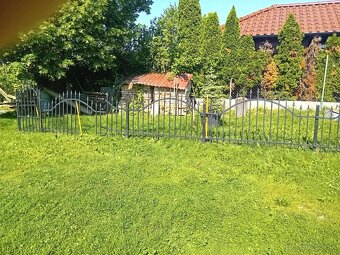 bránka+plot - 2