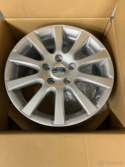 Predám originál disky JEEP 18" - 2