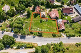 Stavebný pozemok o výmere 1638 m2 v obci Lutiše - 2