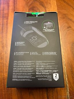 Razer Cobra Lightweight Wired Gaming Mouse with Razer Chroma - 2