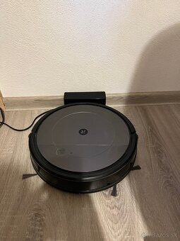 Roboticky vysavac - 2