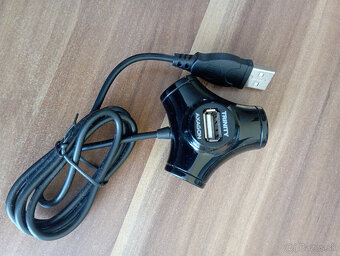 USB rozbočovač Axagon HUE-X3B - 2