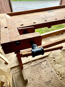 Menší stolársky ponk - 2