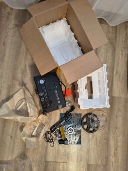 Premietačka Molex nepoužívaná - 2