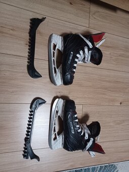 Hokejové korčule Y13 - 2