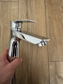 Novaservis Algeo Square - 2