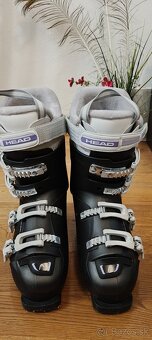 Head dámske lyžiarky č. 26.5 - 2