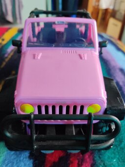 Autíčko na diaľkové ovládanie - 2