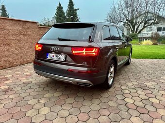 AUDI Q7 - 2