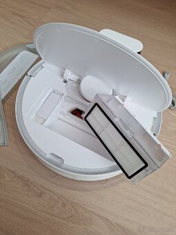 Robotický vysávač Xiaomi Roborock 5 - 2