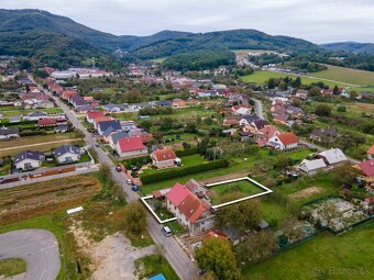 NA PREDAJ rodinný dom s pozemkom 834 m2 - Veľký Kolačín - 2