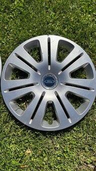 Puklice Ford 16 - 2 ks - 2