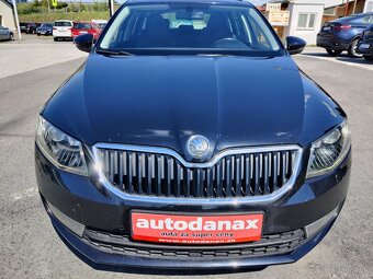 Škoda Octavia - 2