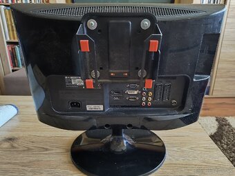 Monitor LG - 2