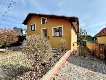 Priestranný 6.-izb. RD, 612m2 pozemok, obec Smolenice - 2