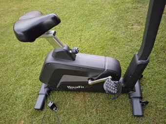 Stacionárny bicykel HousFit Tiro 70 - 2