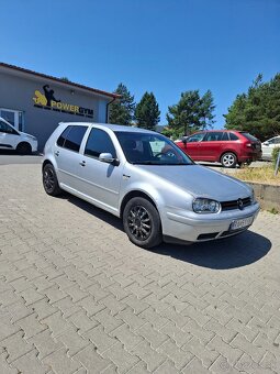 Predám wolksvagen golf - 2