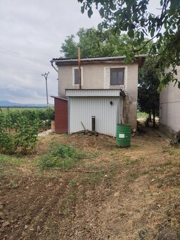Predám vinohradnícky domček s vinicou - 2
