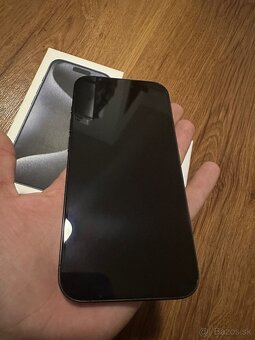 iPhone 15 Pro 256GB Blue Titanium - 2