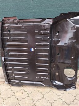 Peugeot 206SW zadná podlaha - 2