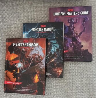 Dungeons and Dragons - rulebooks a campaign books - 2