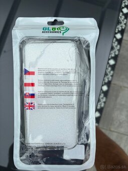 Silikónovy kryt na iPhone 15 - 2