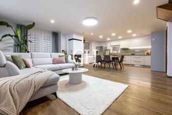 KOMPLEXNÝ 4-IZBOVÝ RD |  Ľudvikov Dvor | Moderne zariadený | - 2