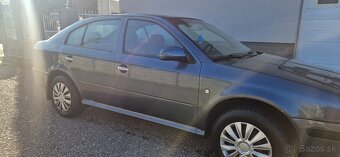 Predam škodu octavia 1,6 benzin - 2