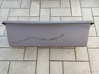 Predám samozavlažovacie truhlíky 60cm - 2