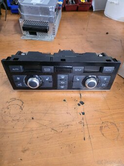 Climatronic Audi a6 c6. - 2