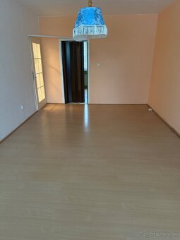 Na Predaj 3izbový byt,Vráble - 2