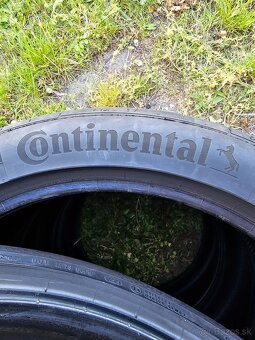 255/40 R20 - 2