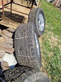 265/65 R17 - 2