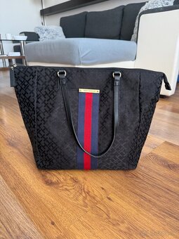 Tommy hilfiger kabelka - 2